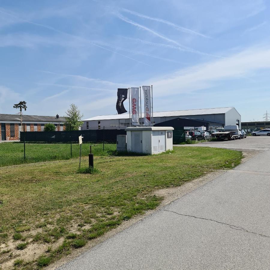 Hotel Louise'S Camper Neusiedl an der Zaya Zewnętrze zdjęcie